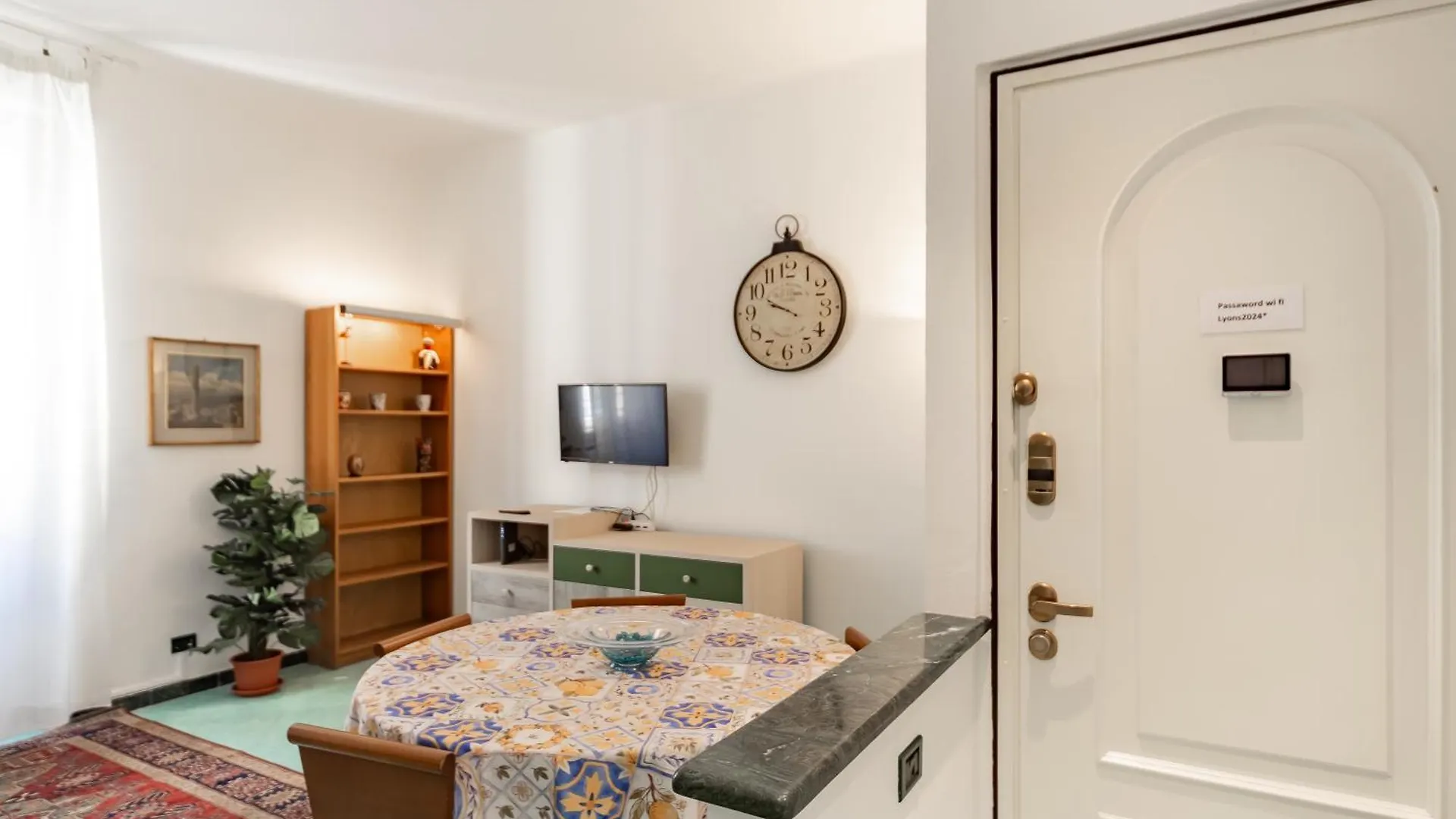 Apartment Stazione Centrale - Garibaldi Domus Leoni Milan Italy